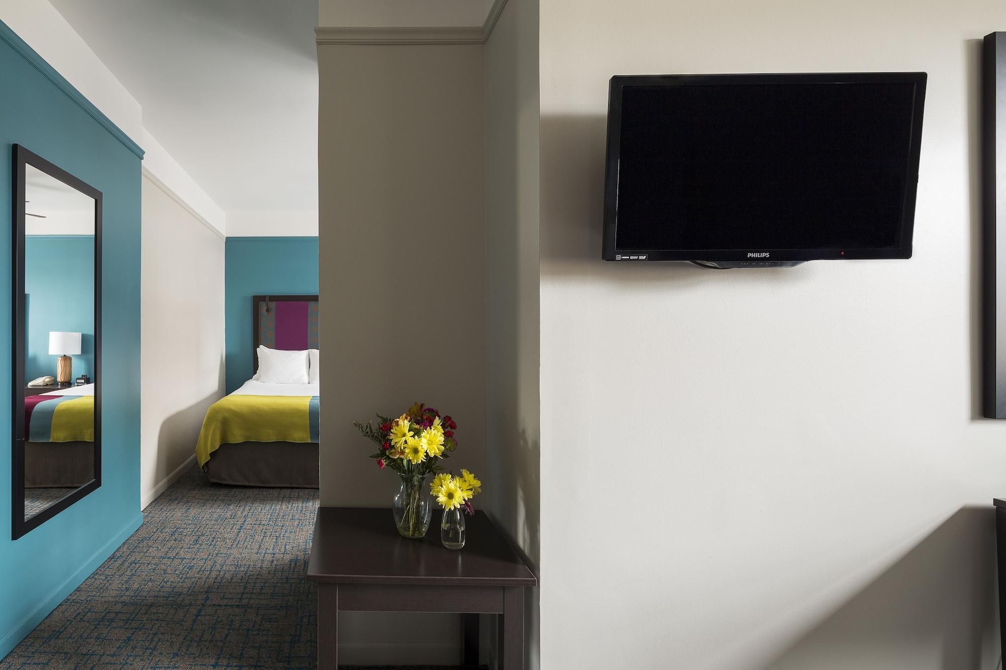 Hotel City Suites Hotel Chicago
